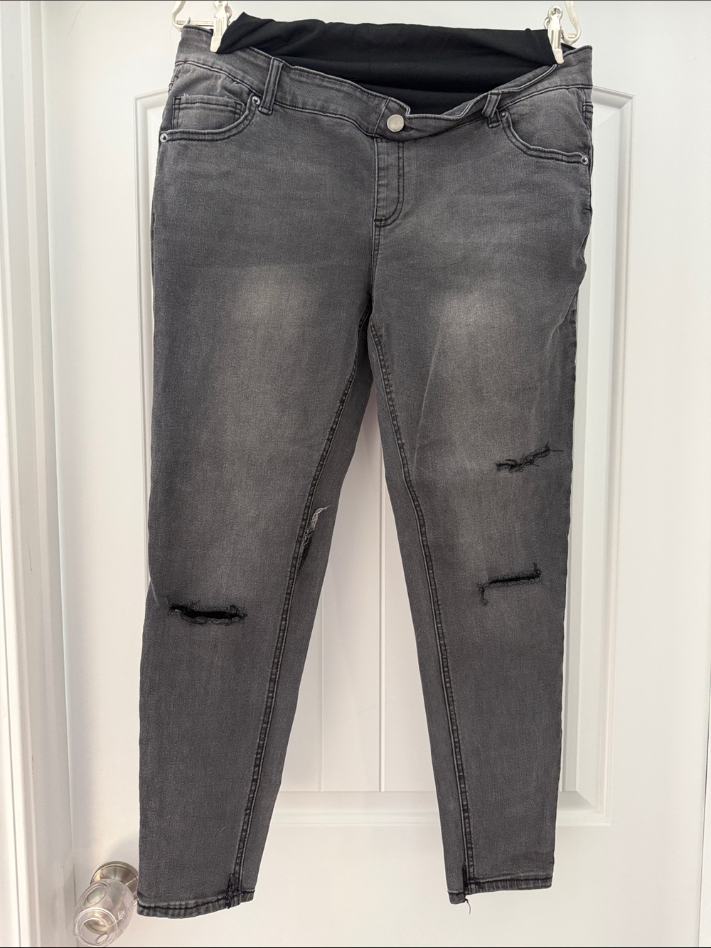 Women's Black/Gray Distressed Maternity Skinny Jeans